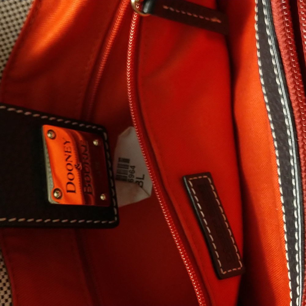 Purse - Picture 2 of 4